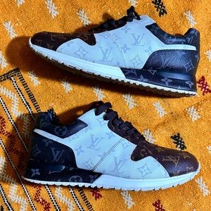 Mens Louis Vuitton Sneakers sz. 12 (45 Euro)